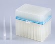 nst_1000_µL_clear_extra_long_pipette_tip_racked_package_304016_313012.JPG